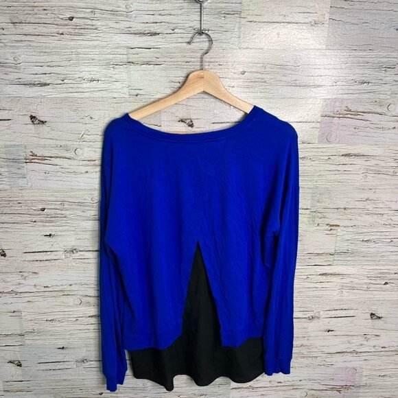 Calvin  Klein sweater blue black size small - Picture 8 of 8